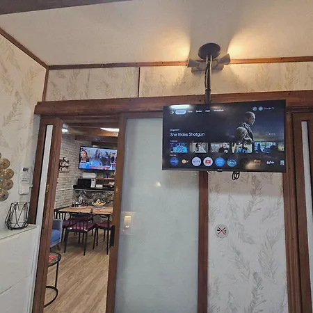Eneida Kır Evi *