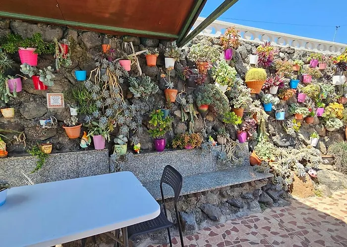 Casa rural Eneida La Hidalga