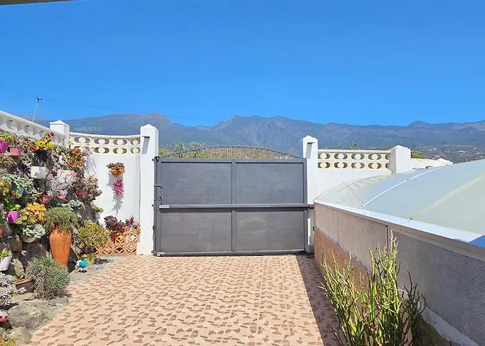 Casa rural Eneida La Hidalga