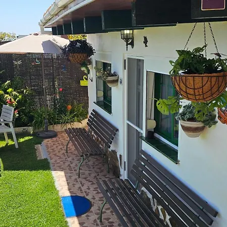 Kır Evi Eneida La Hidalga